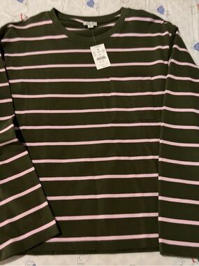 Women’s JCrew Olive Green & Pink Striped Long Sleeve Pocket Tee Size Large